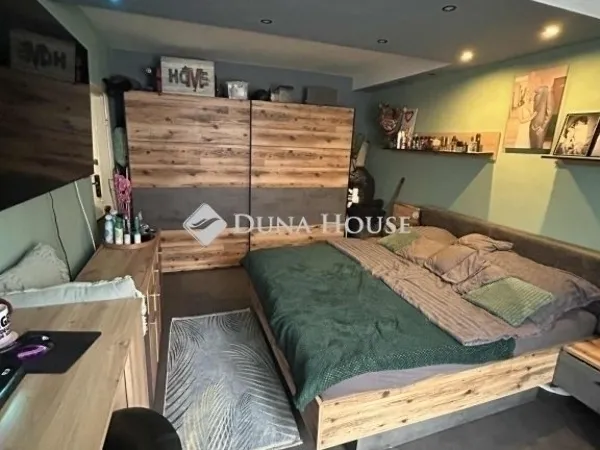 Eladó lakás Budapest XV. kerület 35 nm