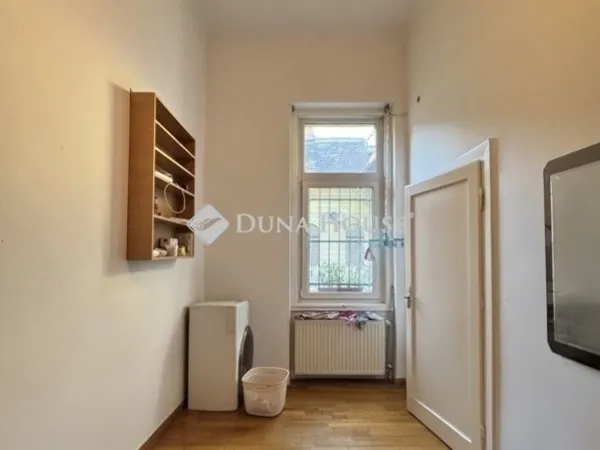 Eladó lakás Budapest IX. kerület 73 nm