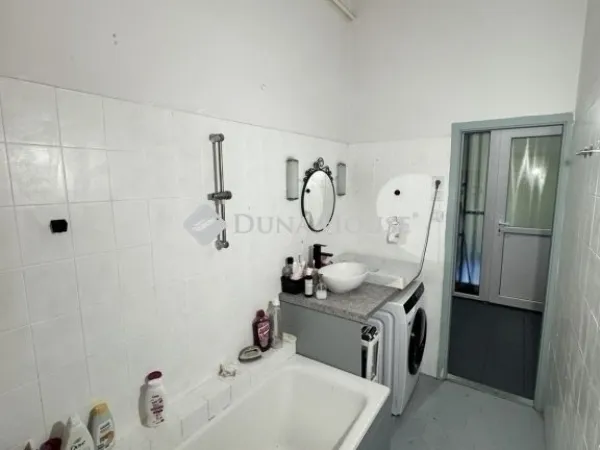 Eladó lakás Budapest IX. kerület 73 nm