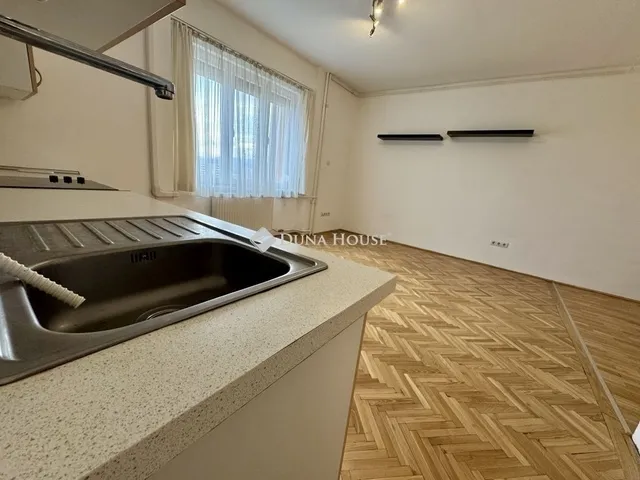 Eladó lakás Budapest XIII. kerület, Angyalföld 29 nm