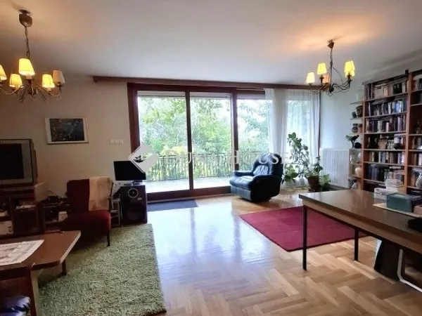 Eladó ház Budapest XI. kerület, Sasad-Sashegy XI. ker. 200 nm