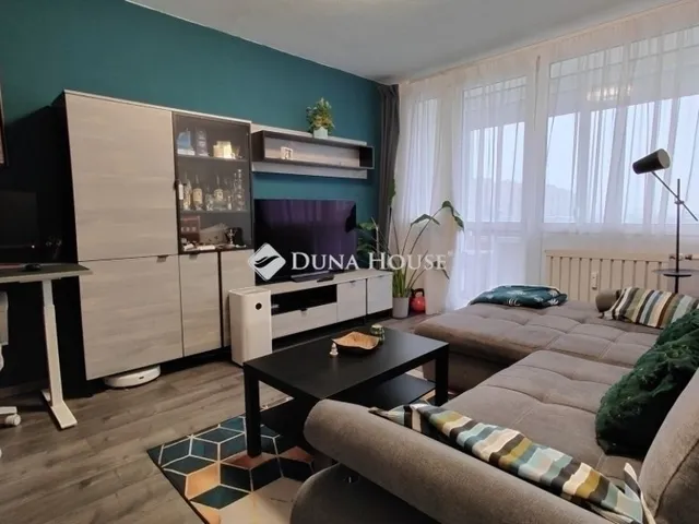 Eladó lakás Budapest X. kerület 71 nm