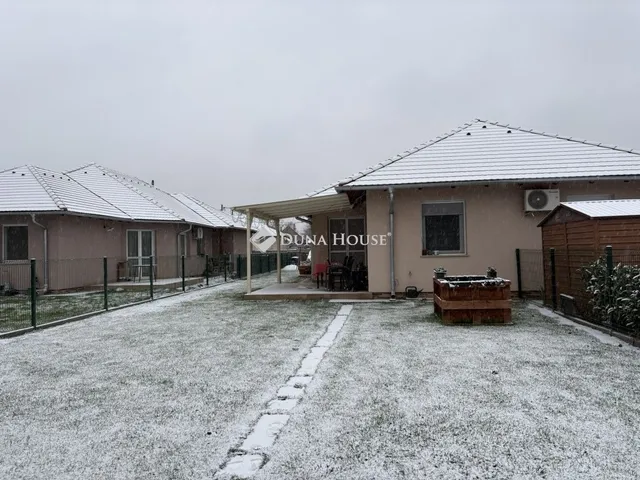 Eladó ház Ócsa 87 nm