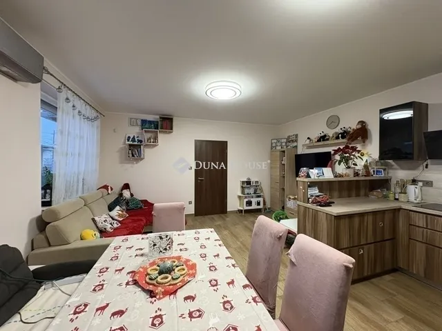 Eladó ház Ócsa 87 nm