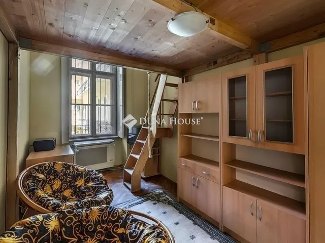 Eladó lakás Budapest VIII. kerület 84 nm