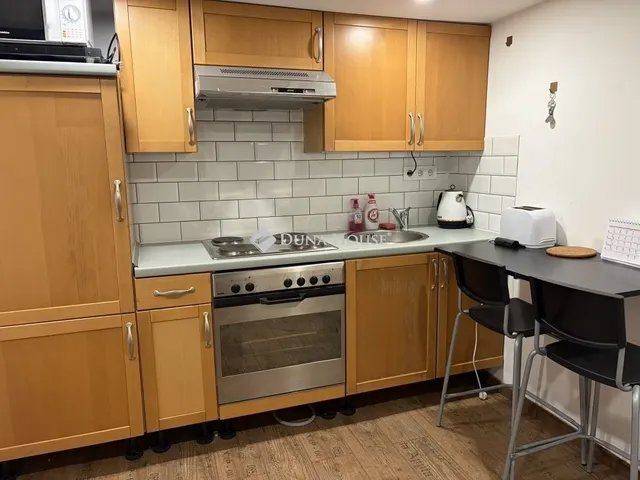 Eladó lakás Budapest VI. kerület, Nagykörúton belüli terület 43 nm