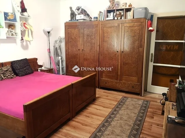 Eladó ház Budapest XVIII. kerület, Szemeretelep 69 nm