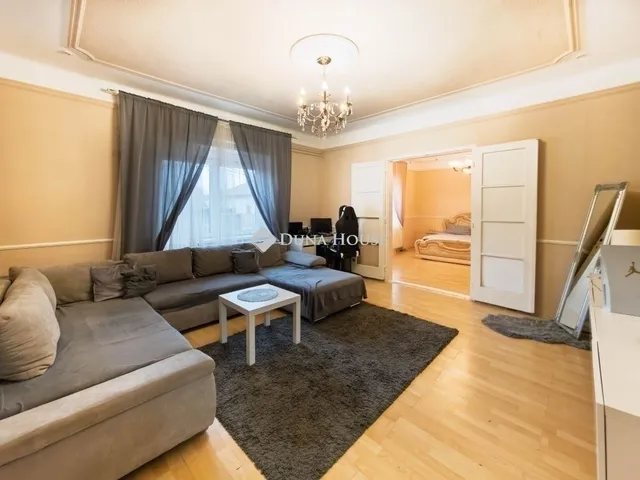 Eladó ház Budapest XVIII. kerület, Kossuth Ferenc-telep 161 nm