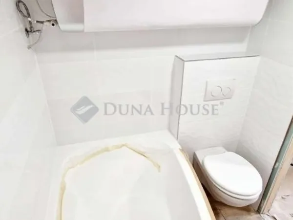 Eladó lakás Budapest X. kerület, Óhegy 27 nm