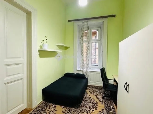 Eladó lakás Budapest VIII. kerület 76 nm