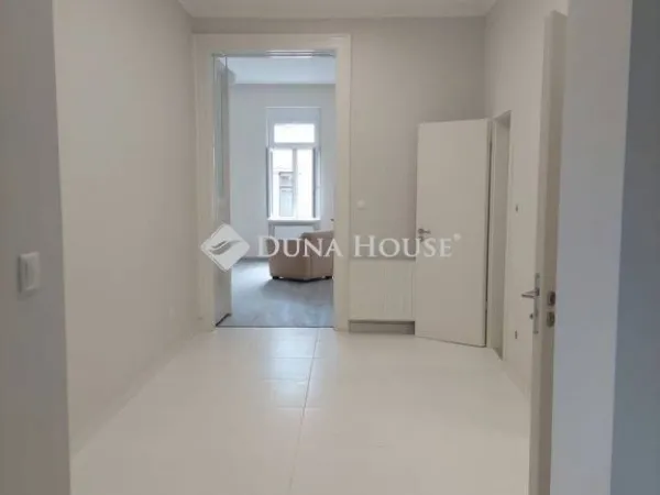 Eladó lakás Budapest VI. kerület 119 nm