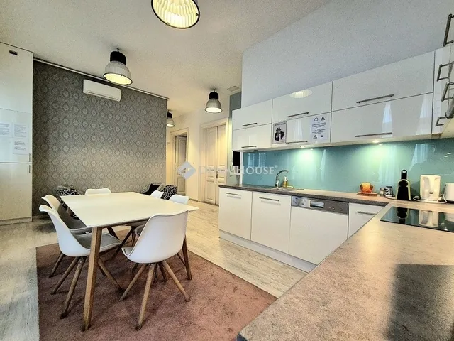 Eladó lakás Budapest VI. kerület 81 nm