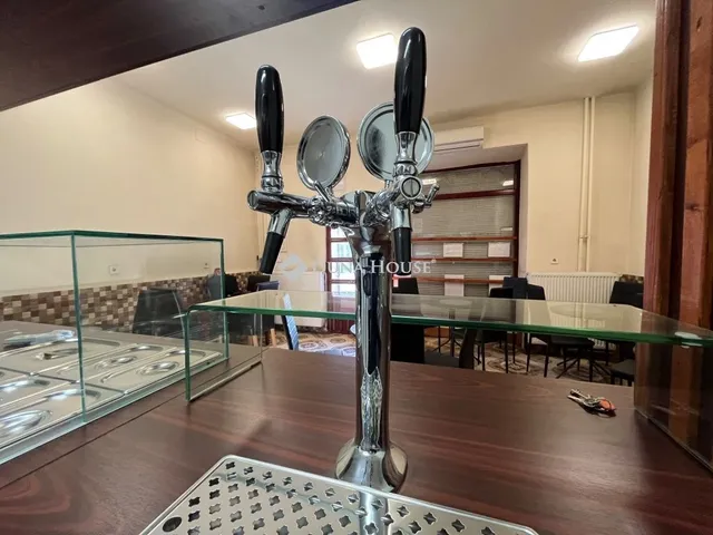 Eladó kereskedelmi és ipari ingatlan Budapest VIII. kerület 37 nm