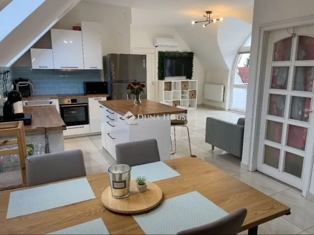 Eladó lakás Budapest XVIII. kerület 83 nm