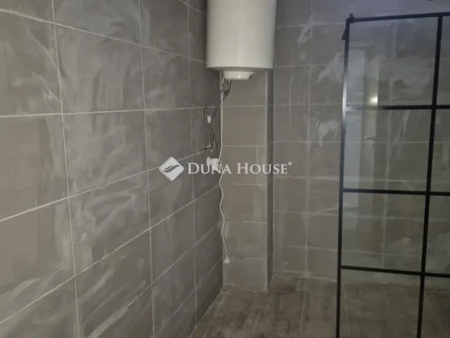 Eladó lakás Budapest IV. kerület 77 nm