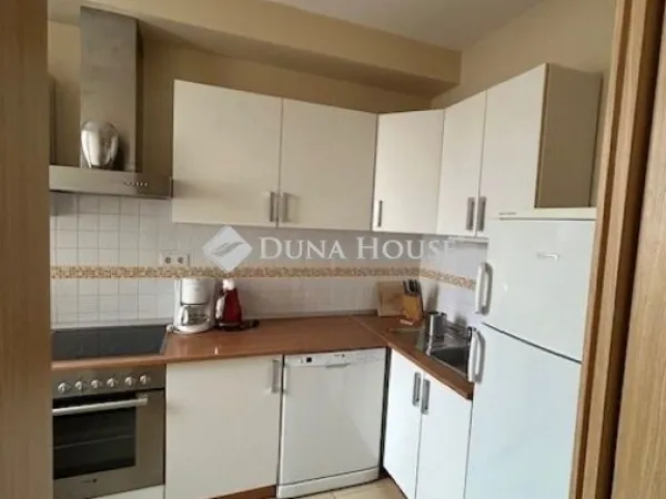 Eladó lakás Budapest VI. kerület 55 nm