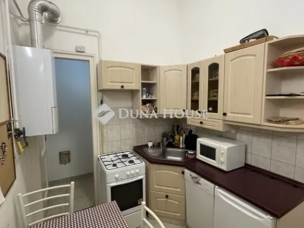 Eladó lakás Budapest VI. kerület 49 nm