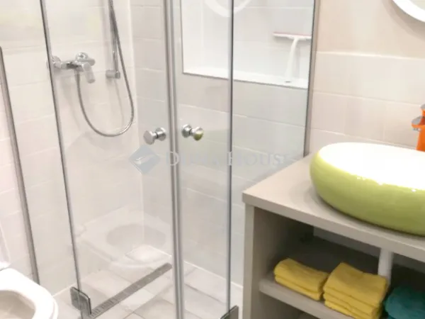 Eladó lakás Budapest VI. kerület 71 nm