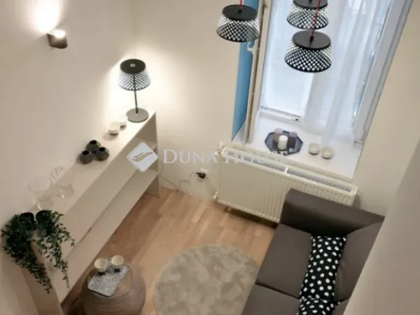 Eladó lakás Budapest VI. kerület 71 nm