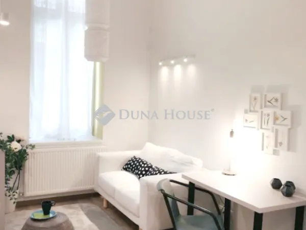 Eladó lakás Budapest VI. kerület 71 nm