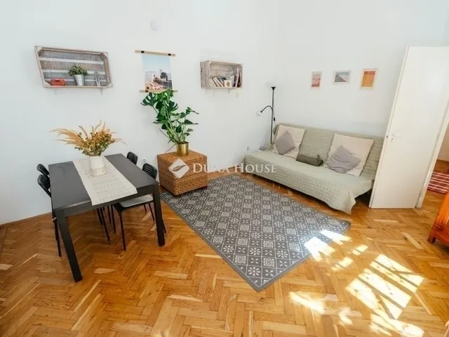 Eladó lakás Budapest VI. kerület 45 nm