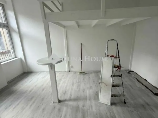 Eladó lakás Budapest VI. kerület 28 nm