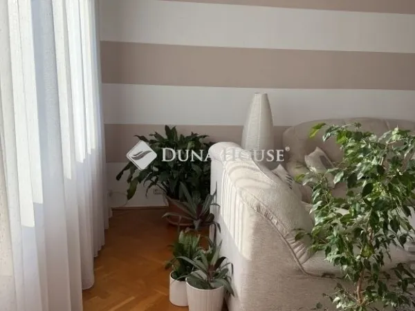 Eladó lakás Budapest XVI. kerület 80 nm