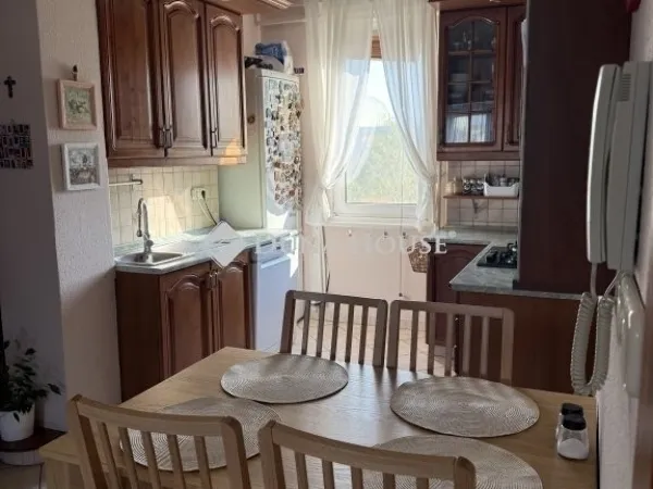 Eladó lakás Budapest XVI. kerület 80 nm