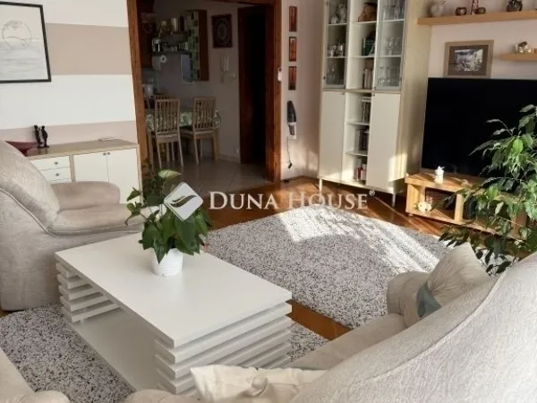 Eladó lakás Budapest XVI. kerület 80 nm