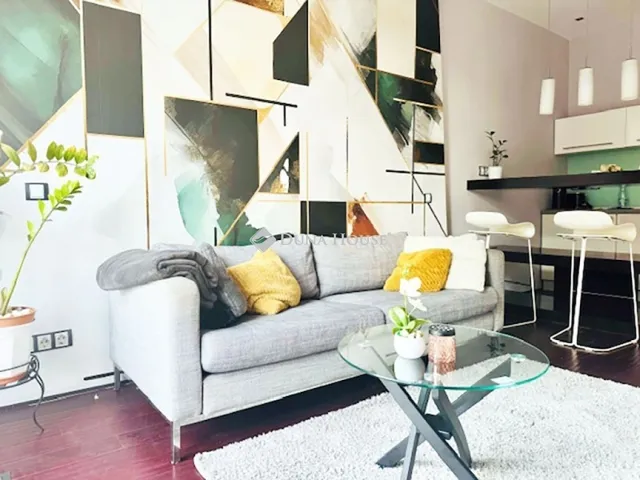 Eladó lakás Budapest VI. kerület 54 nm