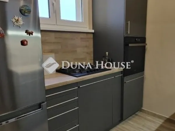 Eladó lakás Budapest X. kerület 71 nm