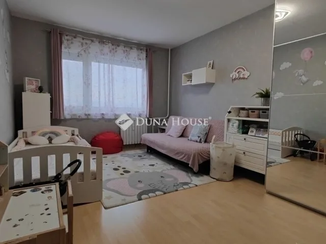 Eladó lakás Budapest X. kerület 71 nm