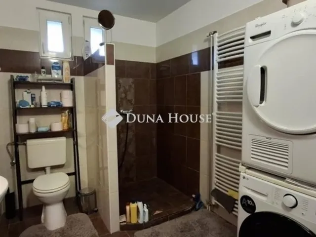 Eladó ház Vecsés 168 nm