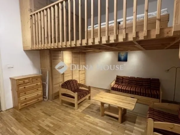 Eladó lakás Budapest VI. kerület 49 nm