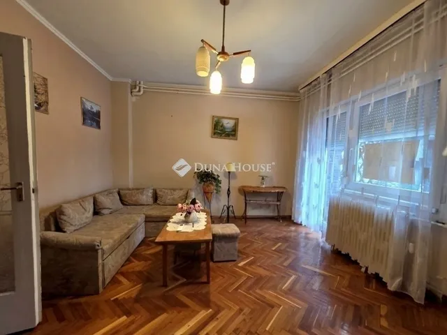 Eladó ház Gyömrő 213 nm