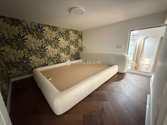 Eladó lakás Budapest VIII. kerület 70 nm