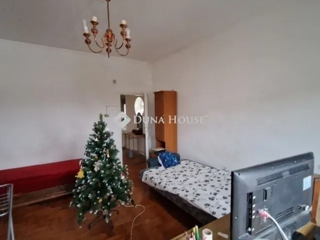 Eladó ház Budapest XVIII. kerület, Szemeretelep 110 nm