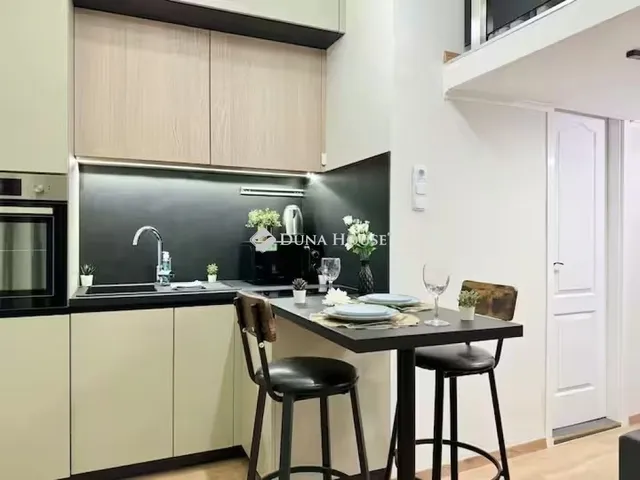 Eladó lakás Budapest VI. kerület 25 nm