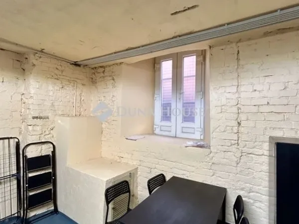 Eladó lakás Budapest X. kerület 101 nm