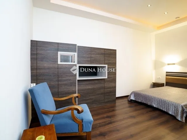 Eladó lakás Budapest VII. kerület 64 nm