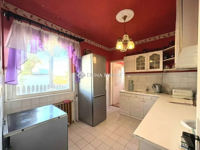 Eladó ház Ócsa 188 nm