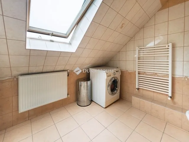 Eladó ház Budapest XVIII. kerület 161 nm