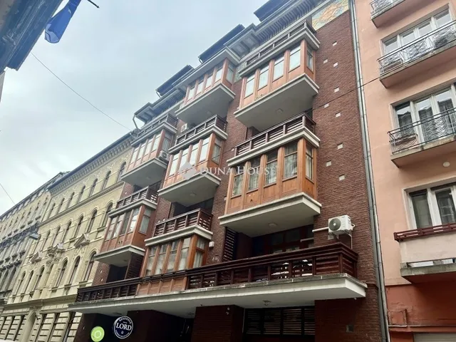 Eladó lakás Budapest VI. kerület 47 nm