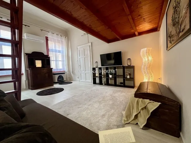 Eladó lakás Budapest VI. kerület 54 nm