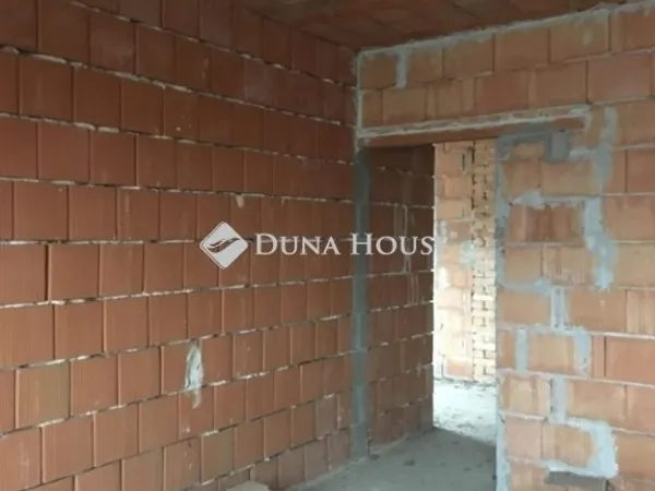 Eladó ház Budapest XX. kerület 260 nm