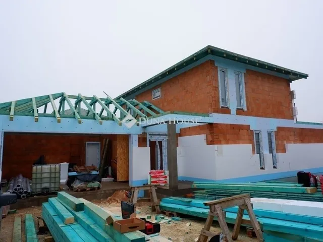 Eladó ház Székesfehérvár 200 nm