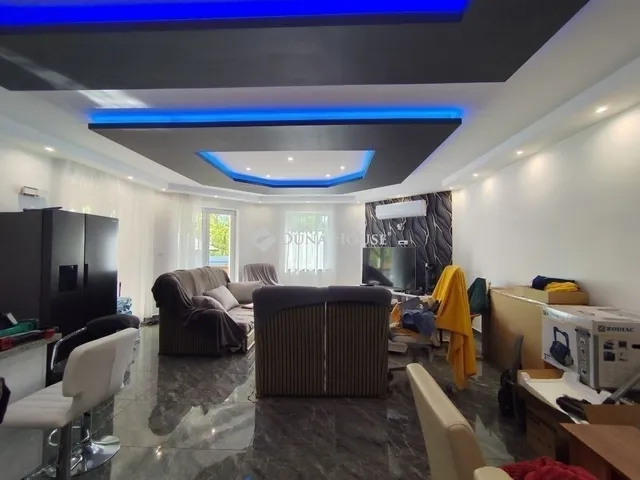 Eladó lakás Ócsa 78 nm