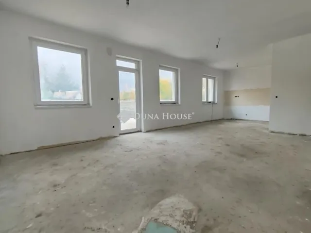 Eladó ház Monor 97 nm