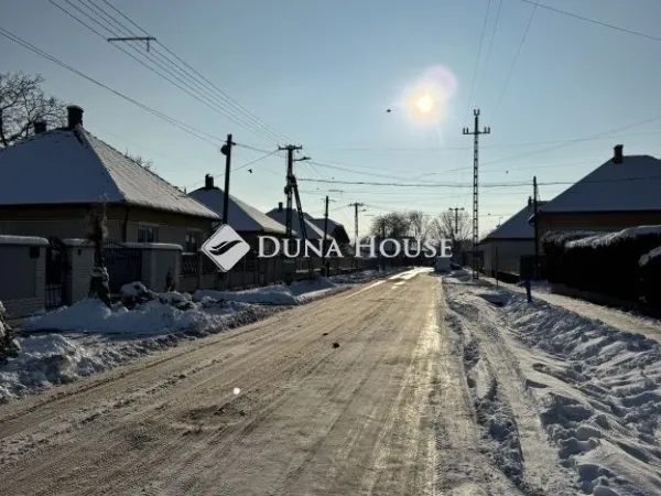 Eladó ház Monor 97 nm