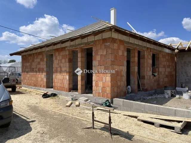Eladó ház Inárcs 94 nm